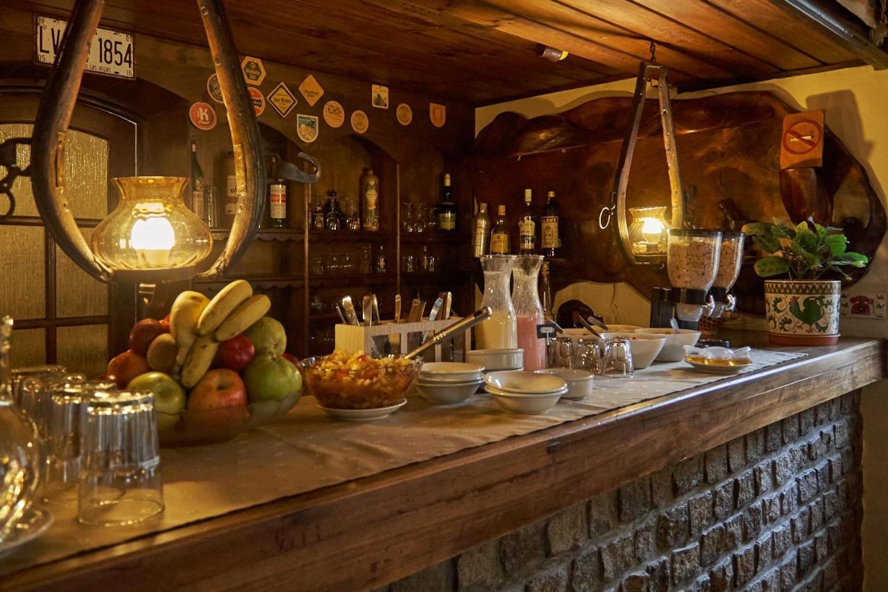 Hosteria La Posta Del Cazador San Martín de los Andes Esterno foto