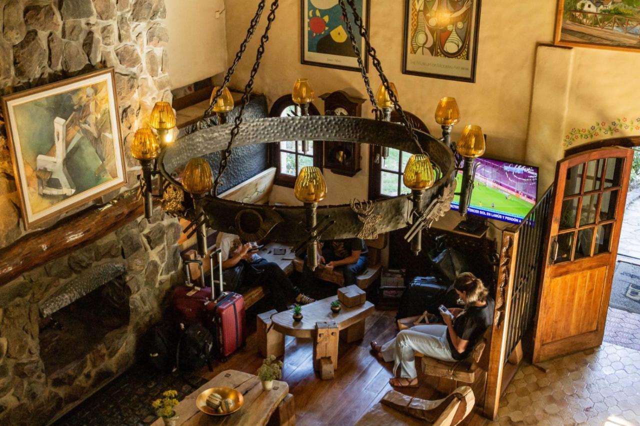 Hosteria La Posta Del Cazador San Martín de los Andes Esterno foto